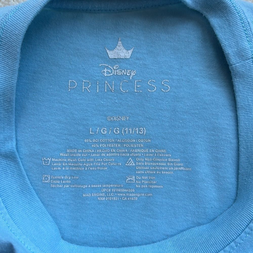 GUC Cinderella Disney Princess T-Shirt Size Large (11/13) - Picture 3 of 3